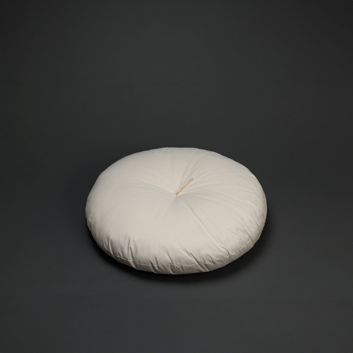 Diameter: 60 cm (23.6 in)