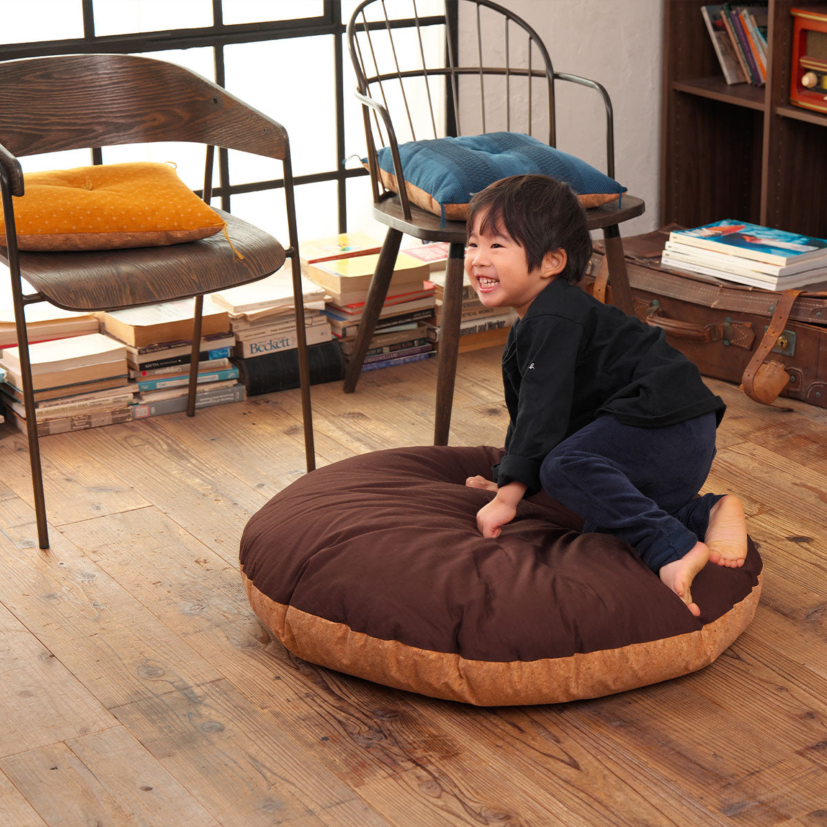 Maru (Round) Zabuton - Natural Cork Leather - 60 and 90 cm Diameter