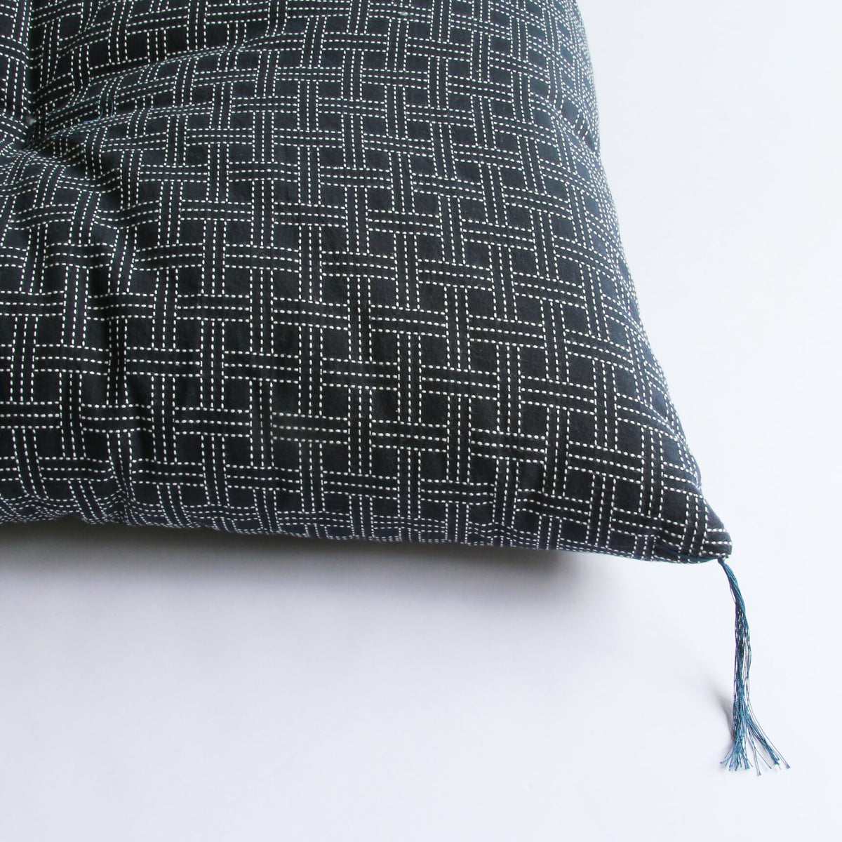 Japanese Futon Mattress, Artisan Handmade (Fabric: Enshu Weaving with Sashiko Embroidery Filling: Organic Cotton 100%) NAVY