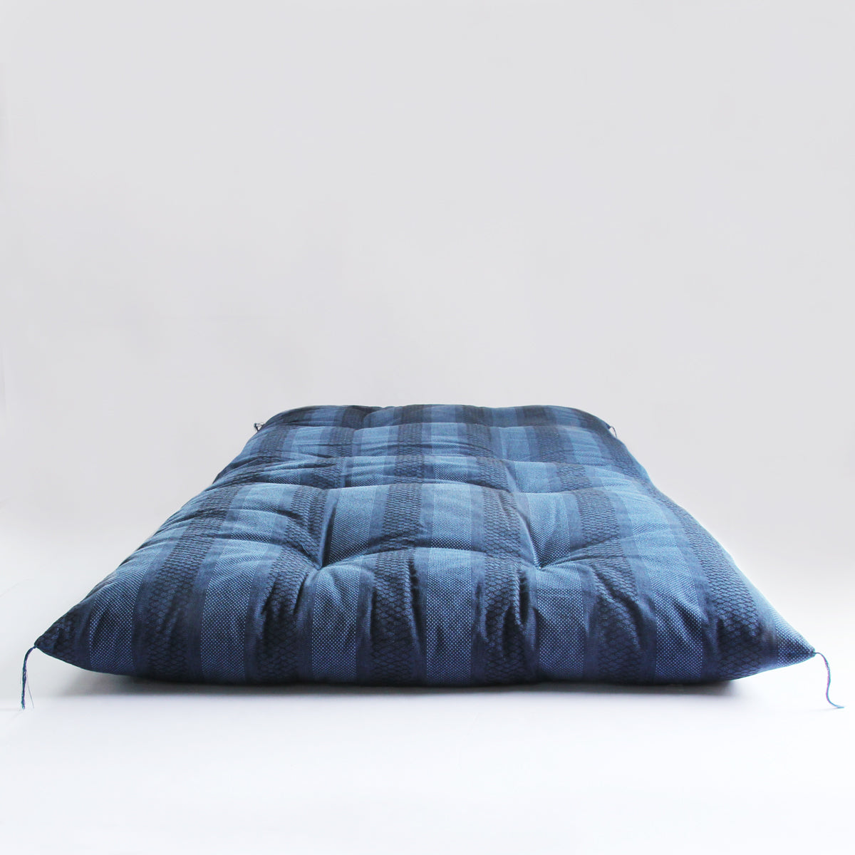 Japanese Futon Mattress, Artisan Handmade (Fabric: Enshu Weave  Filling: Organic Cotton 100%,) MIXED BLUE