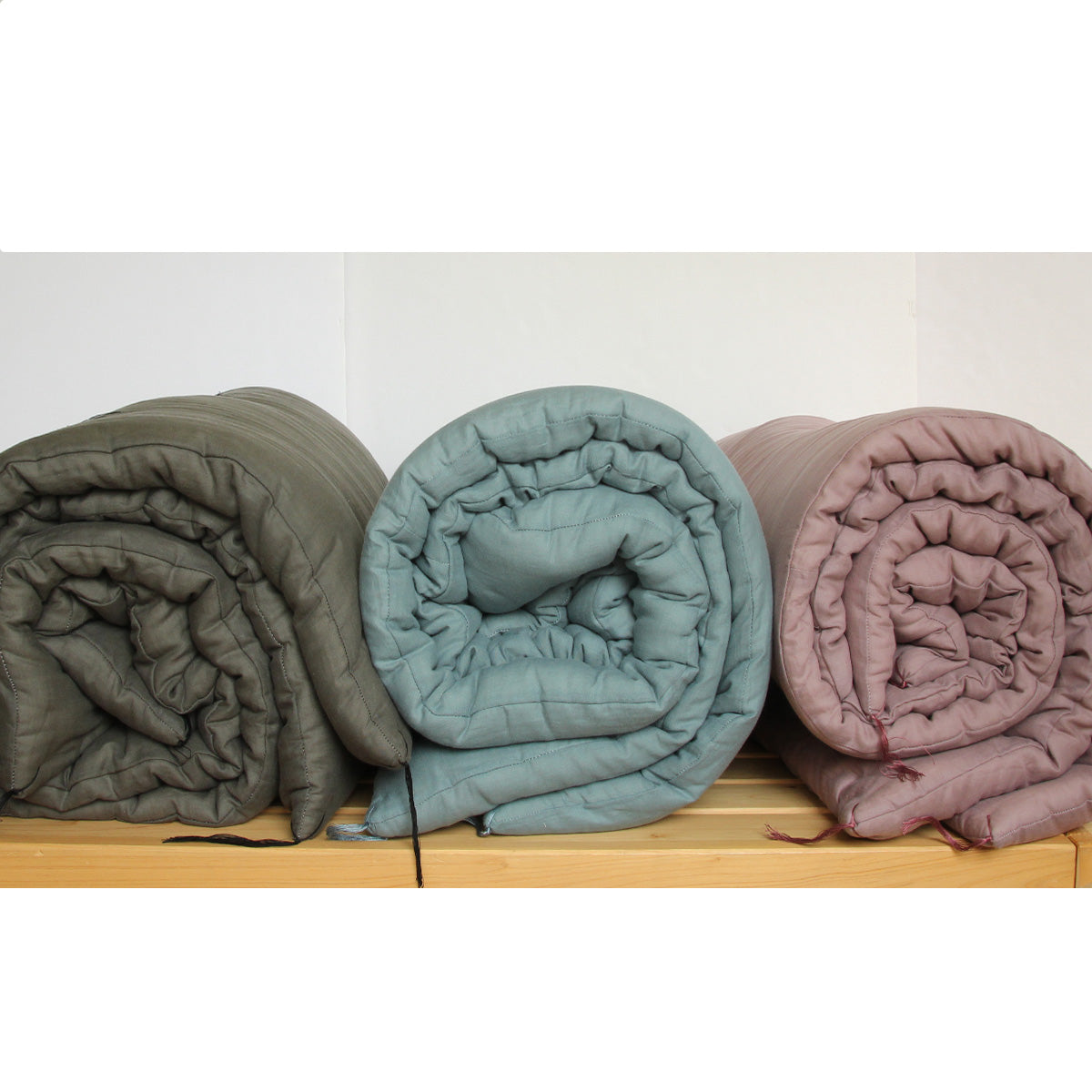 Hadakake (Lightweight) Futon Quilt, Artisan Handmade (Fabric: Wazarashi Cotton, Filling: Organic Cotton 100% ) Single size