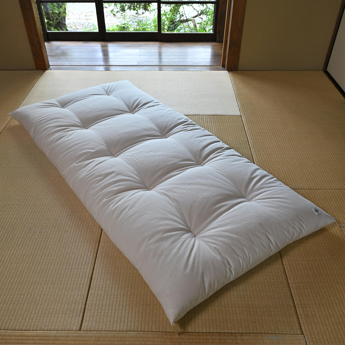 GOTS Certified Japanese Futon Mattress, Artisan Handmade (Fabric: Organic Cotton, Filling: Organic Cotton 100%)