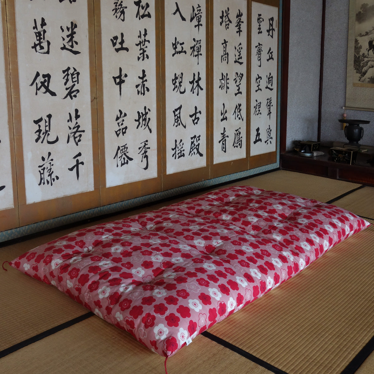 Japanese Futon Mattress, Artisan Handmade (Fabric: Koubai, Filling: Organic Cotton 100%)