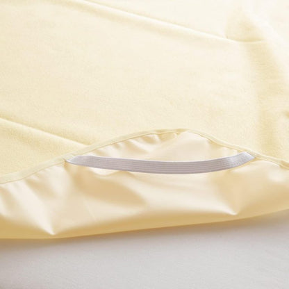 Nishikawa Water proof Under Pad for Baby, Mattress Protector  120 x 70 cm / 47.2 x 27.5 in